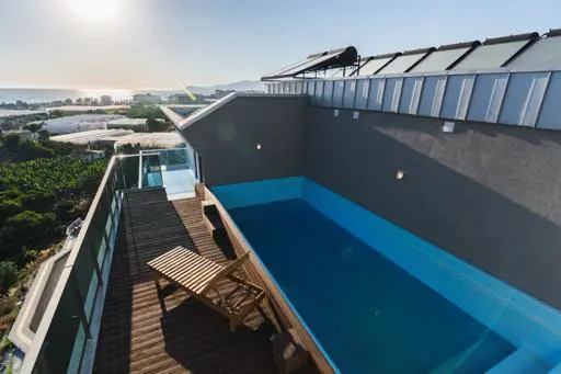 Penthouse apartment with private pool for sale 